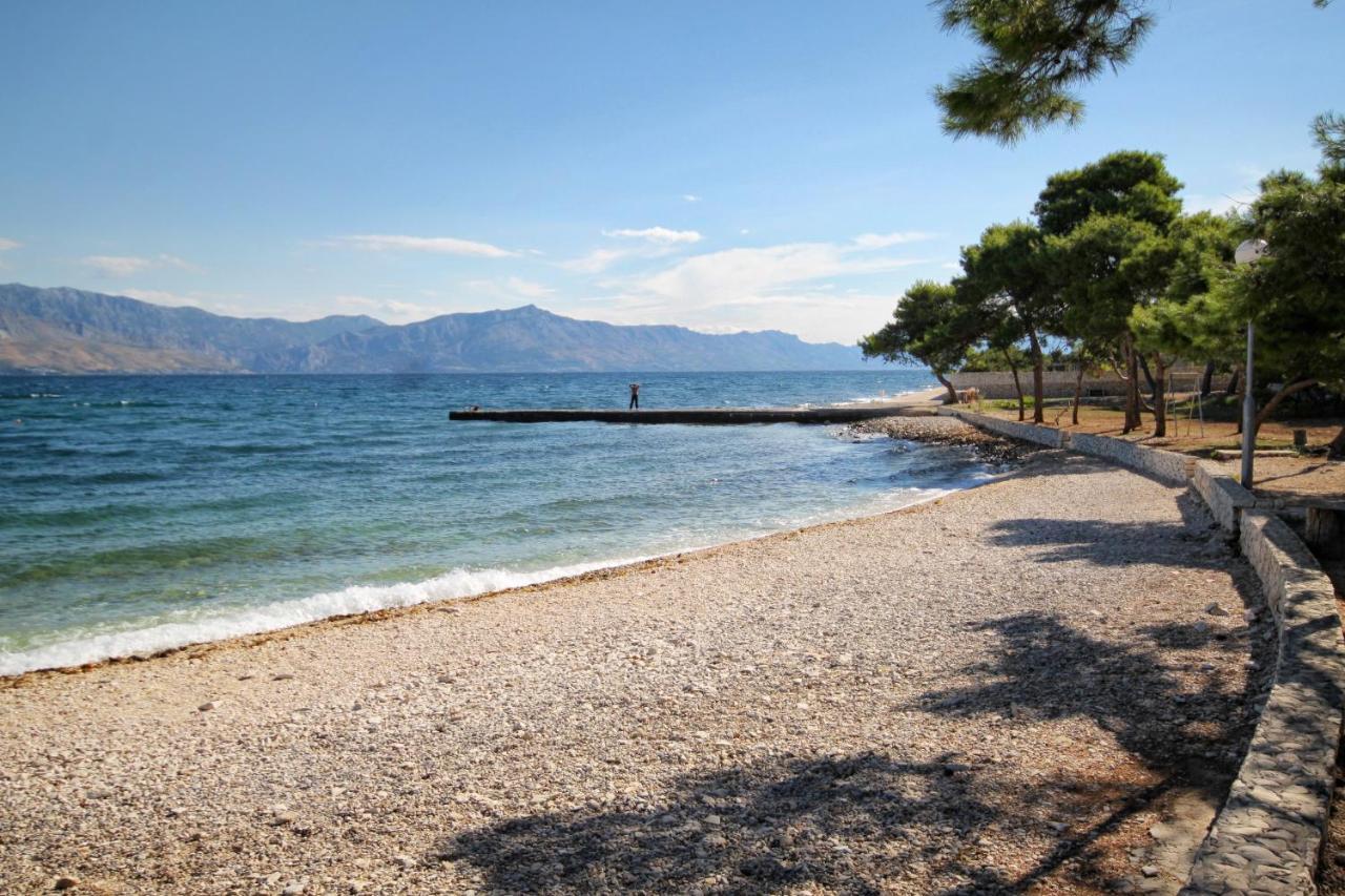 Apartments And Rooms With Parking Space Supetar, Brac - 5658 Dış mekan fotoğraf